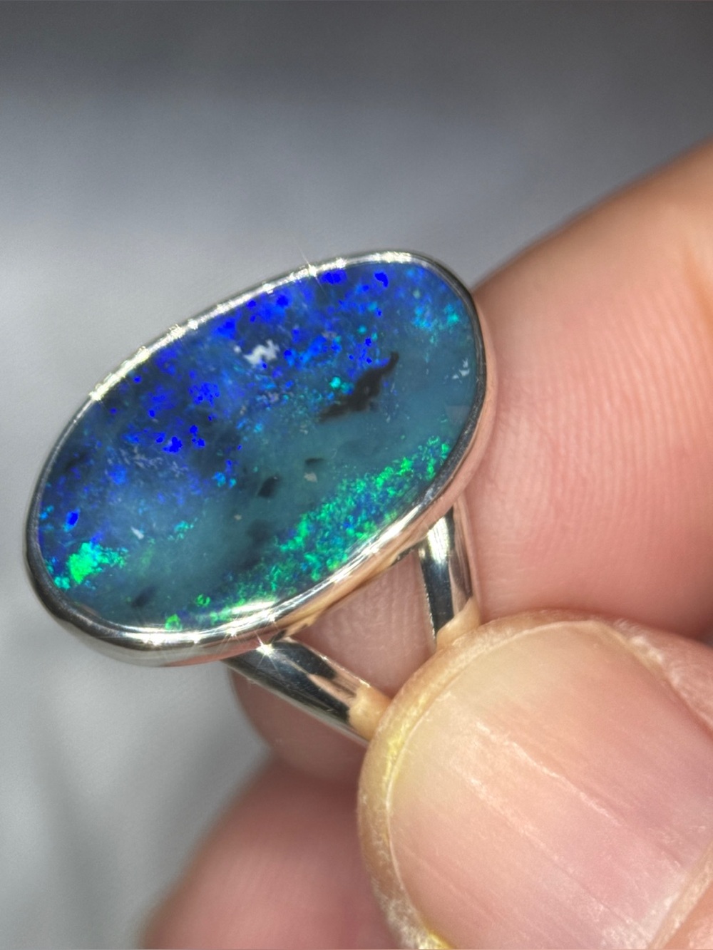 Sterling Silver Blue-Green Opal Oval Ring - Picture 4 of 12